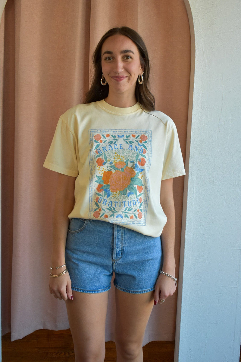 Grace & Gratitude Tee