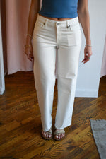 Hidden Logan Pearl Relaxed Jean