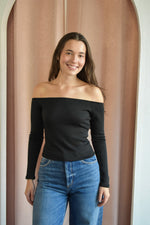 Hustle Off-Shoulder Top