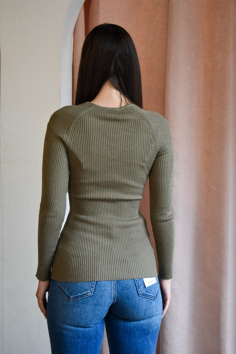 Ribbed Notch Top