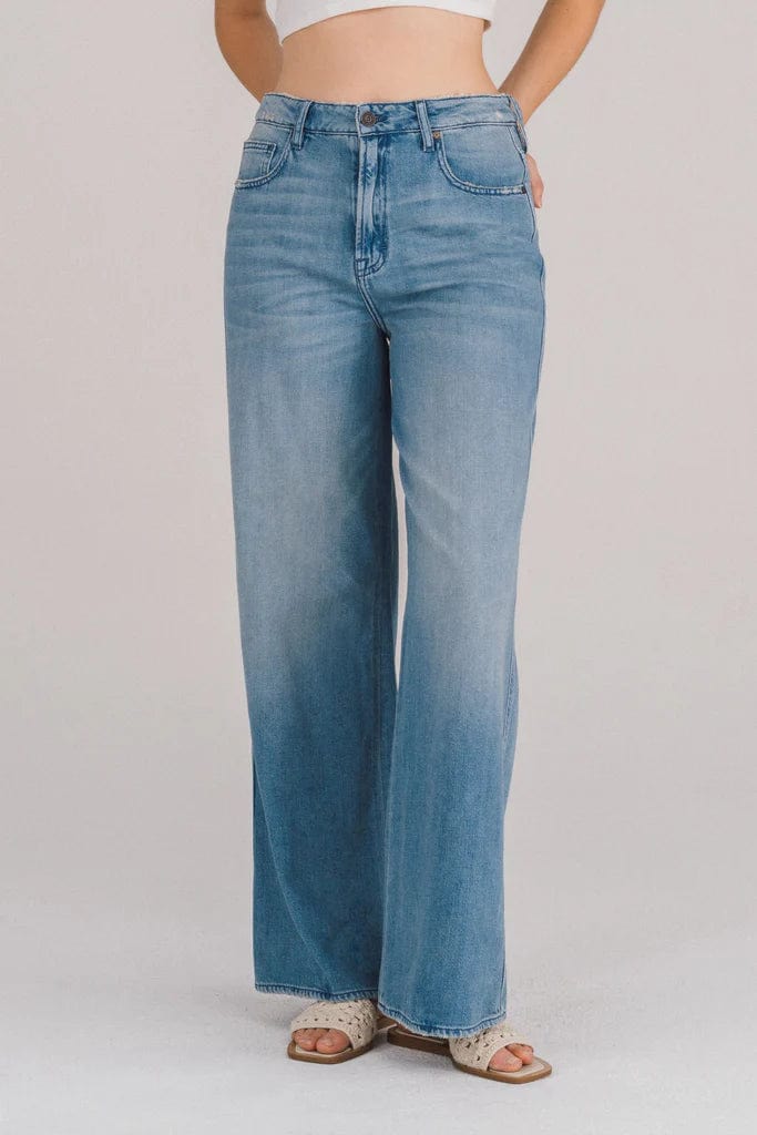 Hidden Jeans Nori Wide Leg- Medium Blue