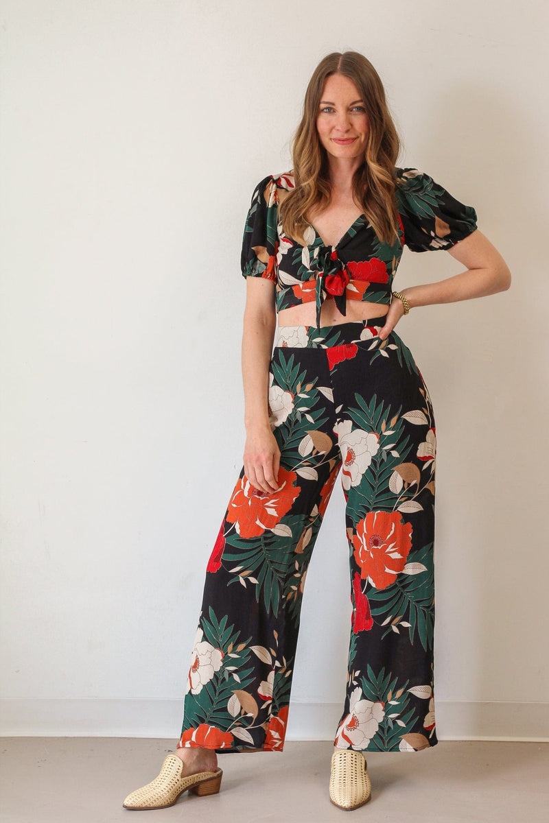 Palm Stroll Top