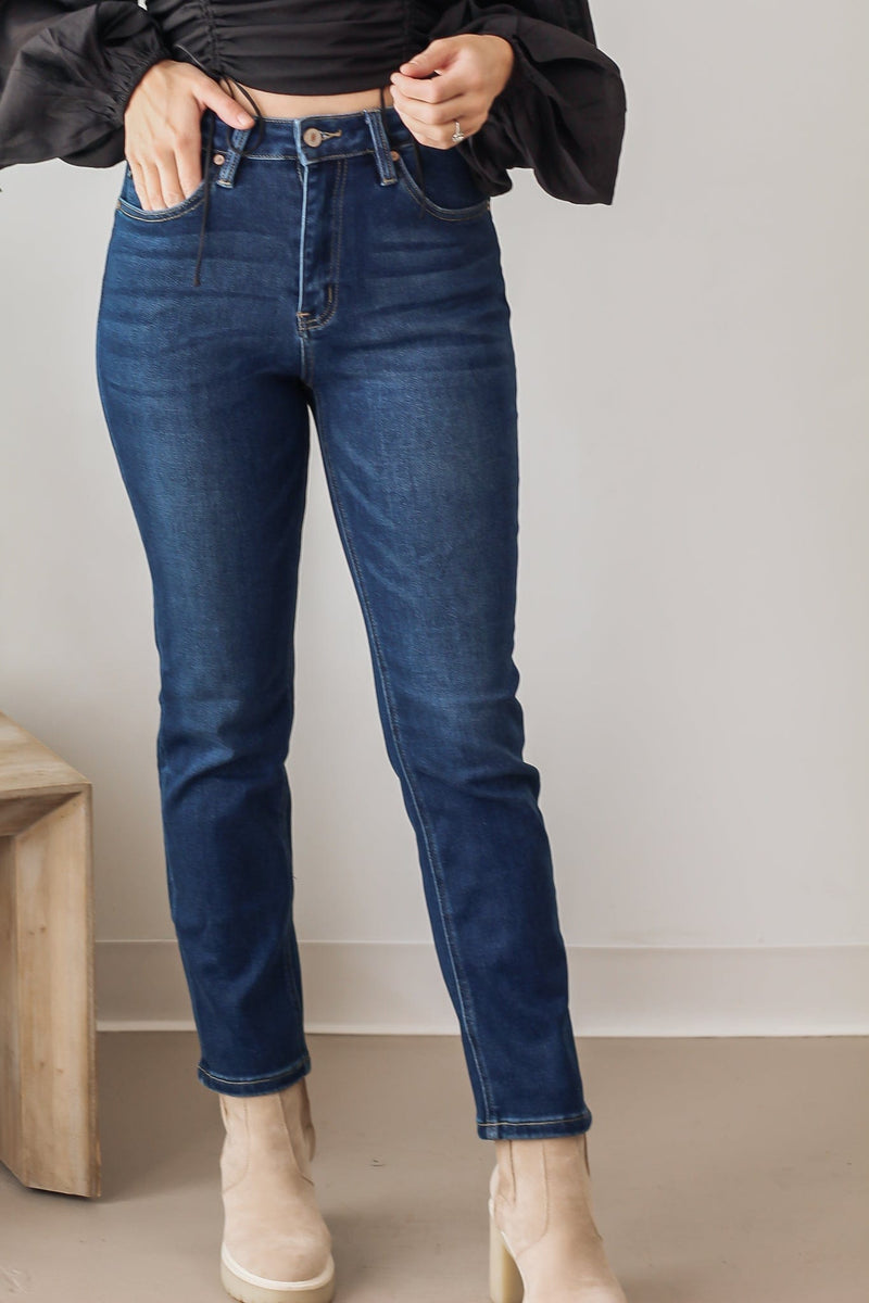 RESTOCK Kan Can Slim Straight Dark Wash